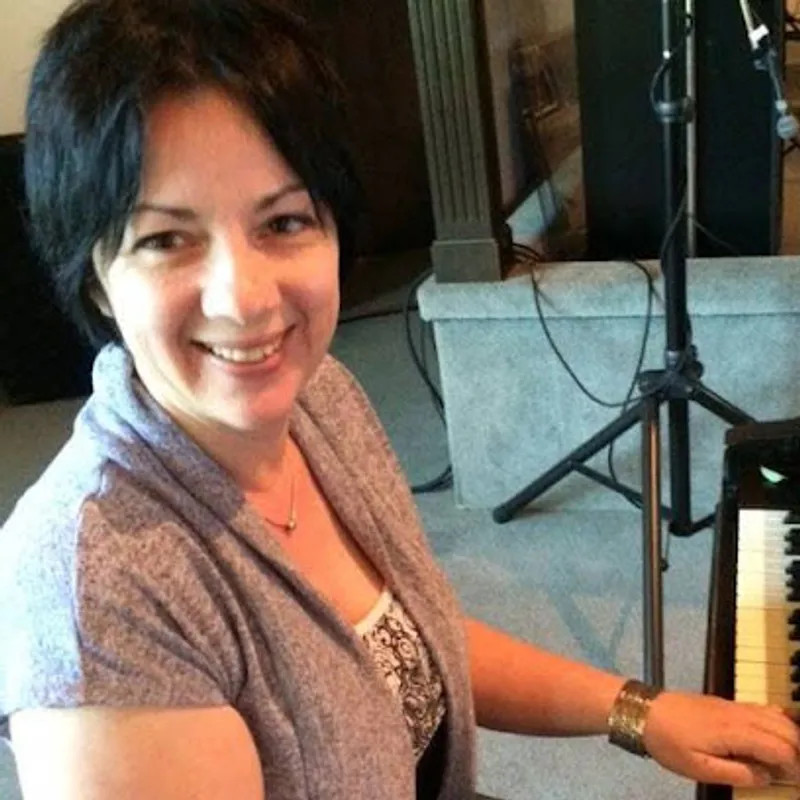 Sasha Stern Piano Boston