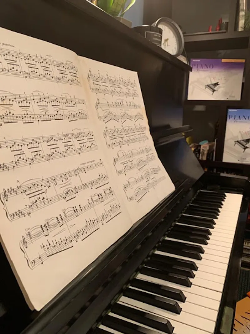 Play N Music Astoria