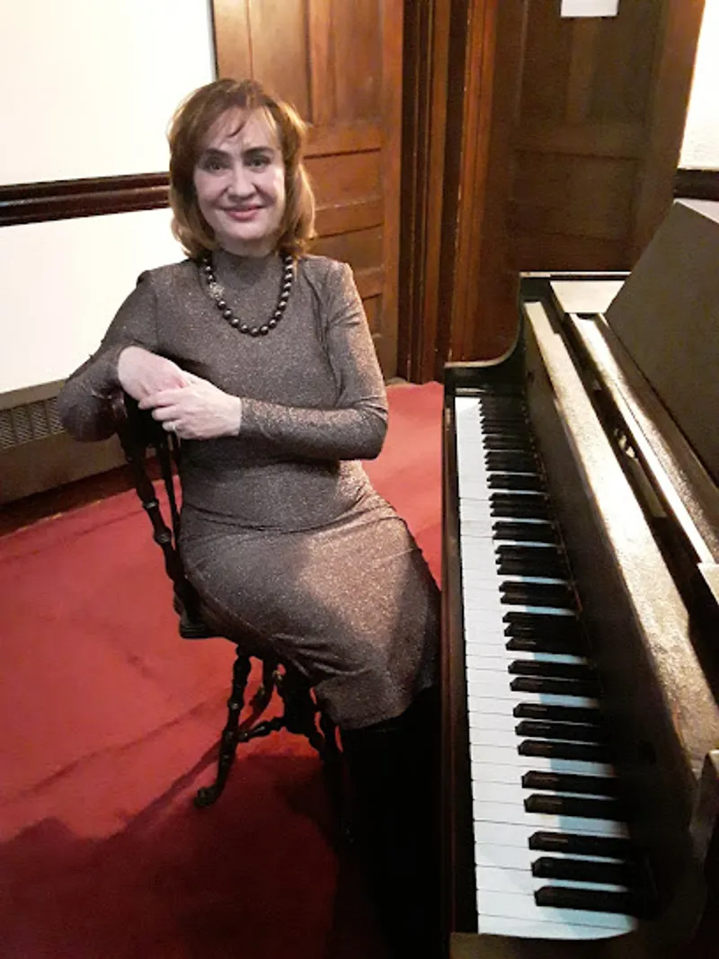 Alia Piano