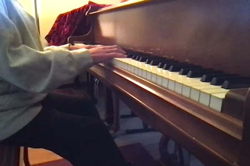 Piano Train