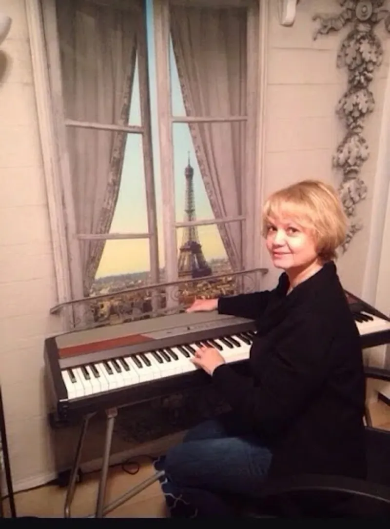 Piano Lessons by Anna
