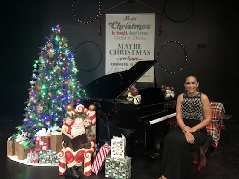Piano Lessons By Stephanie