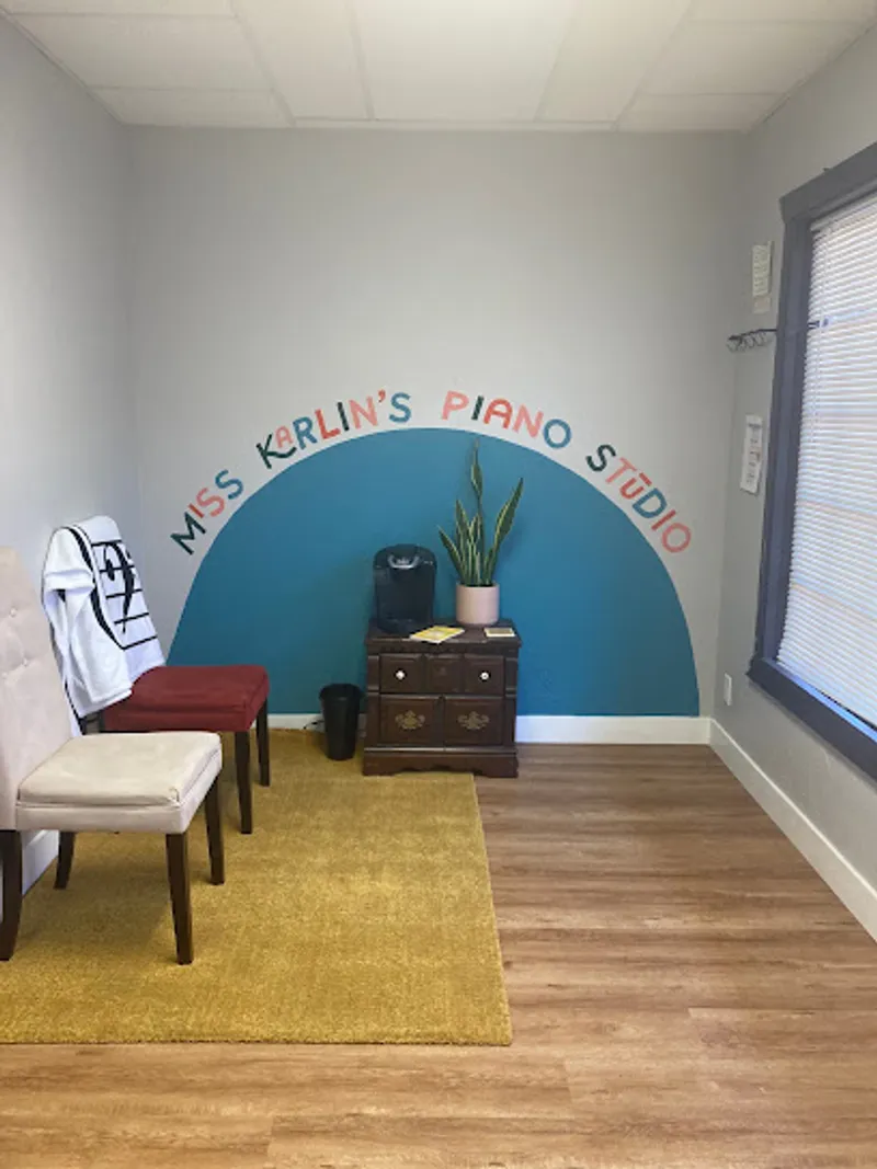 Miss Karlin's Piano Studio