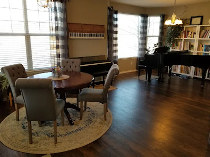 Ice Piano Studio