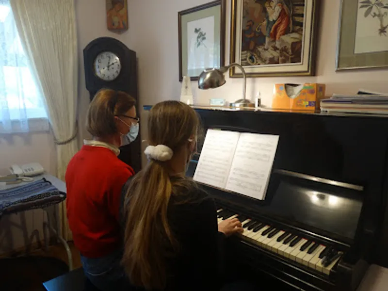 Bravura Piano Studio